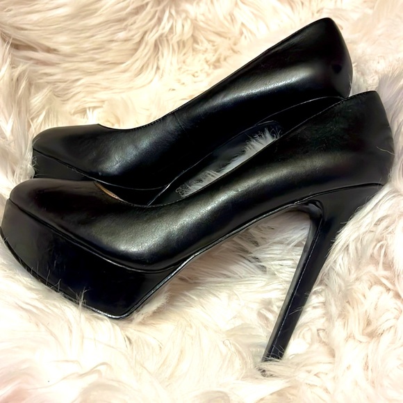 Women’s Black Leather Platform High Heel - Picture 3 of 11